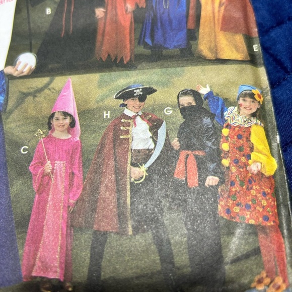 Simplicity costume pattern 9703- sm,med,lg-  robe -magician - dress - uncut - Picture 5 of 8